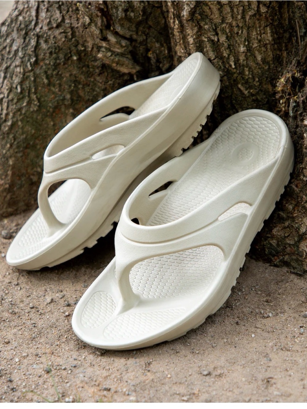 OKA White Foam Thong Sandals
RECOVERY FLIP FLOP, ROASTED OOLONG| UNISEX
